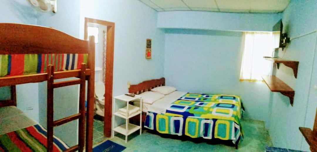 Hostal Aruba Atacames Room photo