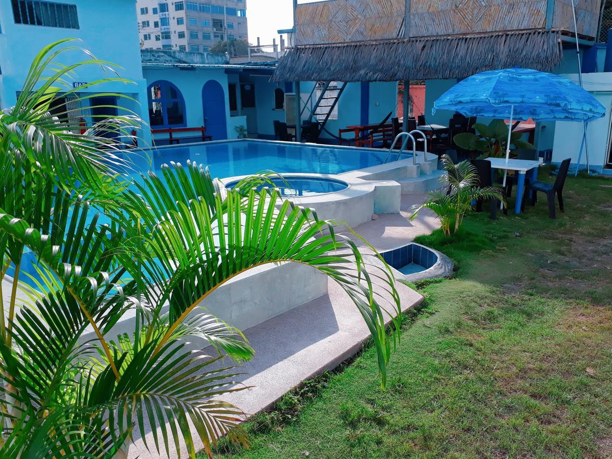 Hostal Aruba Atacames Exterior photo